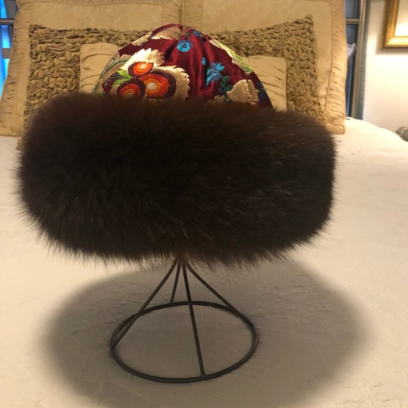 Phelgye Accessories - Fox Fur trimmed hat. Original by PHELGYE, New York City designer